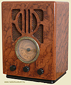 VMR-5010 retró rádió